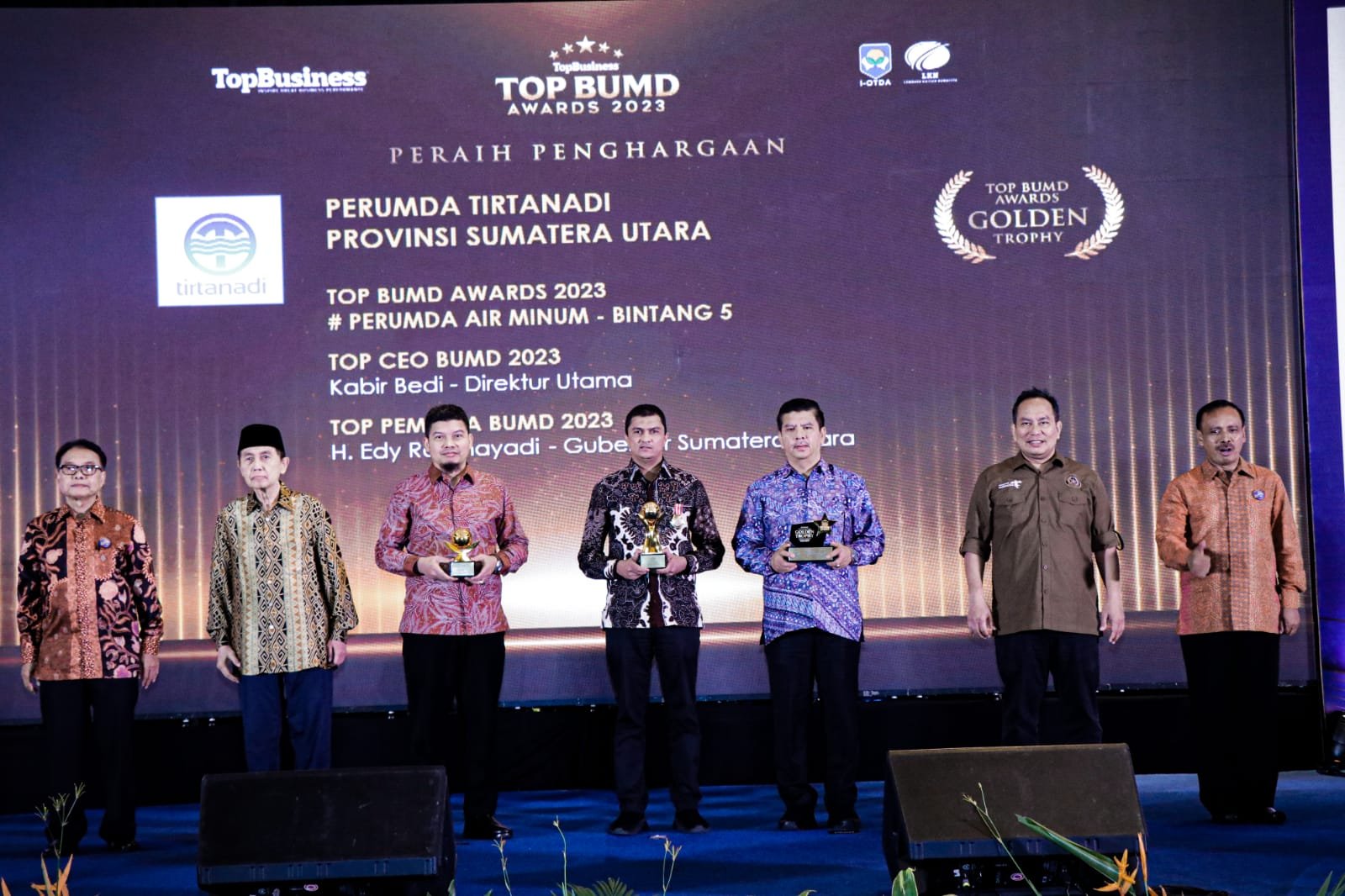 Gubsu Raih Top Pembina, Perumda Tirtanadi Raih Bintang 5 Top BUMD Award 2023