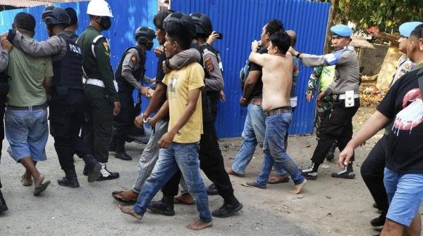 13 Orang Ditetapkan Tersangka Penggerebekan Sky Garden, 9 Ditahan 4 Masih Diburu