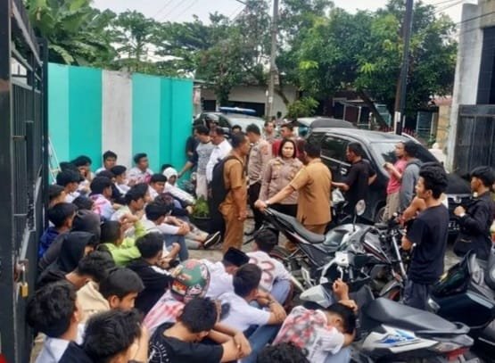 Kecamatan Medan Tuntungan Berhasil Bubarkan Aksi Konvoi dan Tawuran Pelajar Dijalan Jamin Ginting
