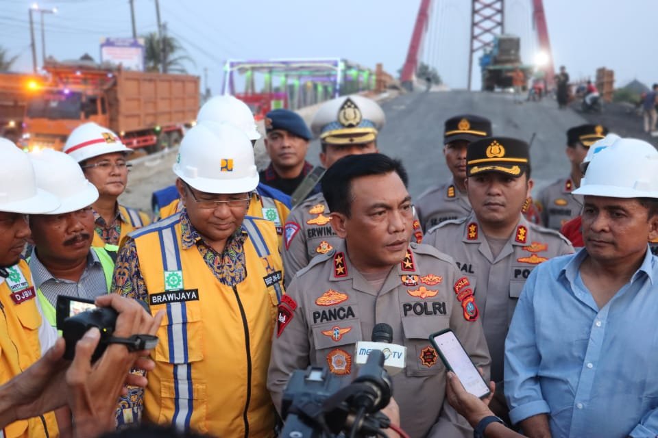 Kapolda Sumut Pastikan Jembatan Wampu di Perbatasan Sumut-Aceh Siap Digunakan Jelang Mudik Lebaran