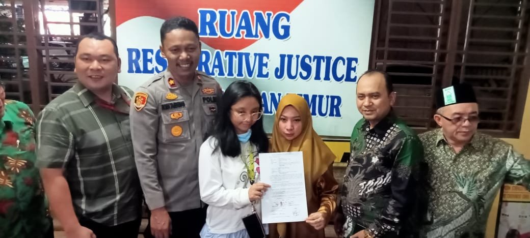 Seteru Dokter Muda Berakhir Damai