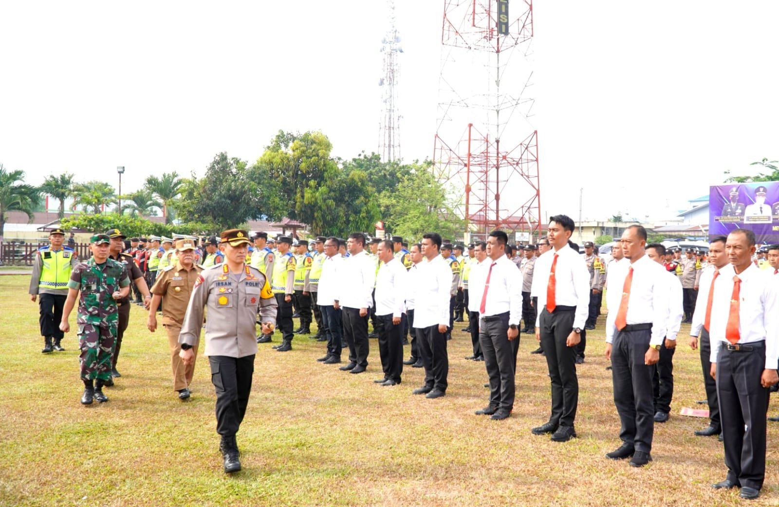 Kombes Irsan Pimpin Apel Gelar Pasukan Ops Ketupat Toba 2023