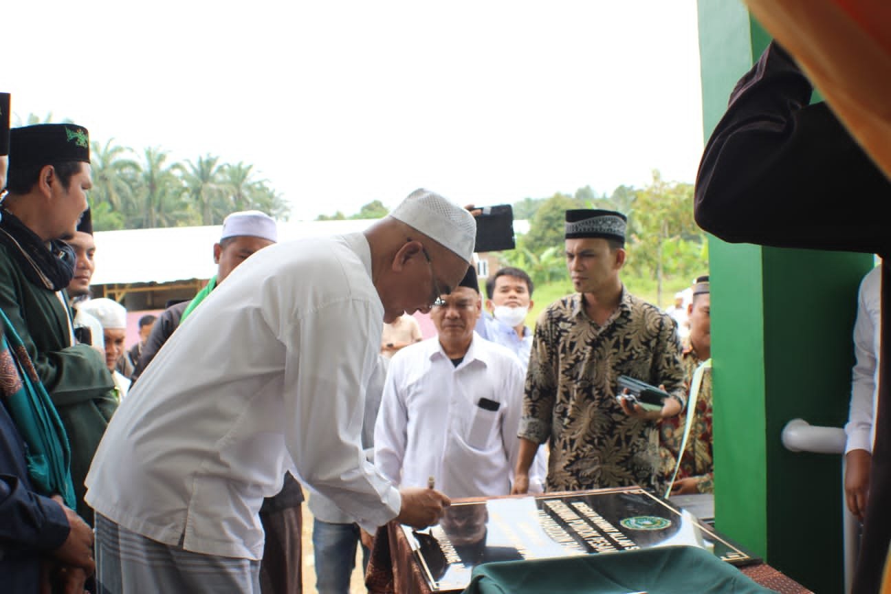 Wakil Ketua Komisi VIII DPR RI Resmikan Rusunawa Ponpes Ali Baharuddin Palas