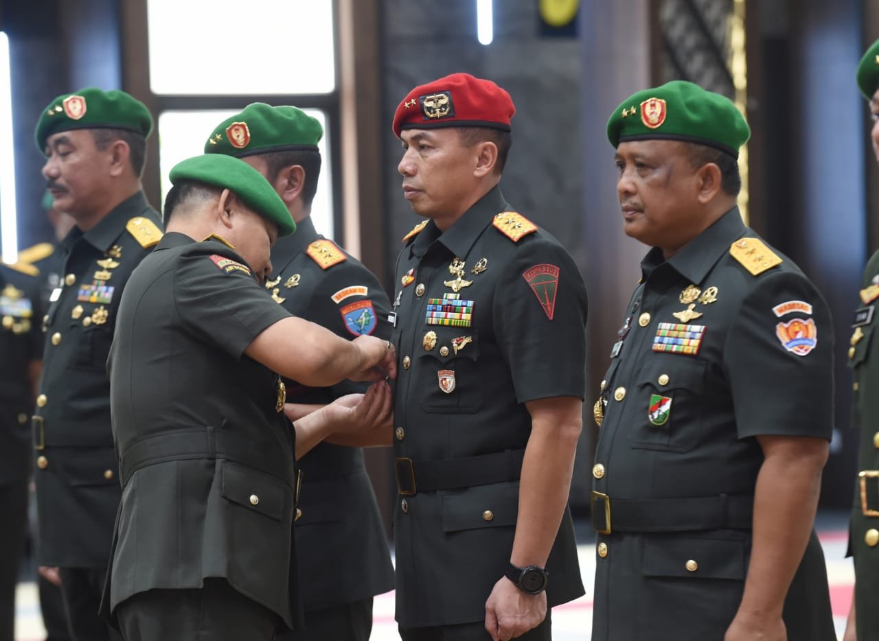 Empat Jabatan Strategis di TNI AD Diserahterimakan