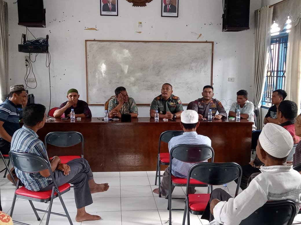 Forkopimcam Panyabungan dan Warga Sepakati Pemasangan Jaringan PLN dan Akses Jalan Ke Sopo Batu