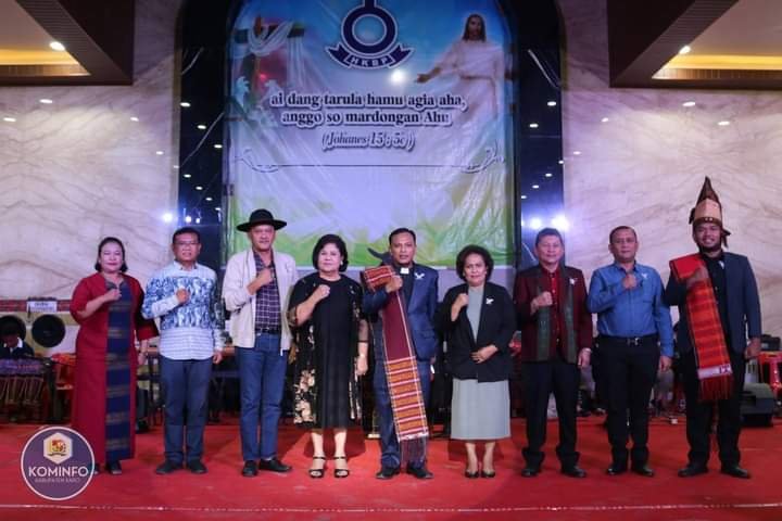 Bupati Karo Hadiri Festival Seni dan Budaya Serta Malam Dana Pembangunan Gereja HKBP Kabanjahe