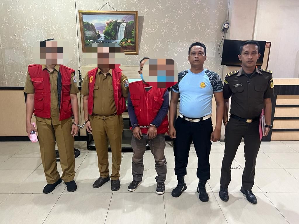 Kejari Deli Serdang Tahan Mantan Kadinkes dan 3 Lainnya Terkait Korupsi di Dinas Kesehatan