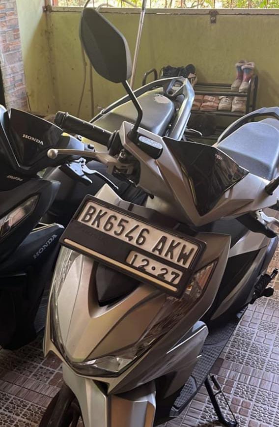 Terekam CCTV, Sepeda Motor Honda Beat Digasak Maling