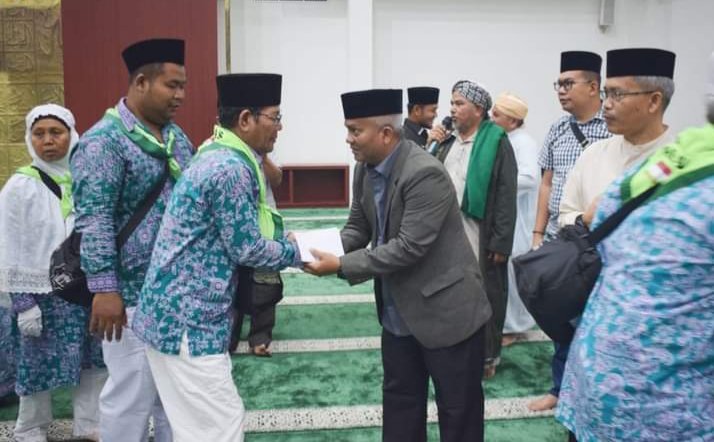 Lepas 52 JCH, Ini Pesan Plt Bupati Palas