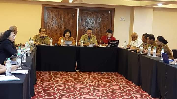 Bupati Karo Hadiri Rapat Percepatan Penyelesaian Relokasi Tahap III Pengungsi Sinabung