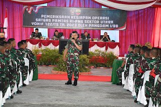 Pangdam I/BB Gelar Riksiapops Yonif 122/TS Sebagai Satgas Pamtas Statis RI-PNG Sektor Utara