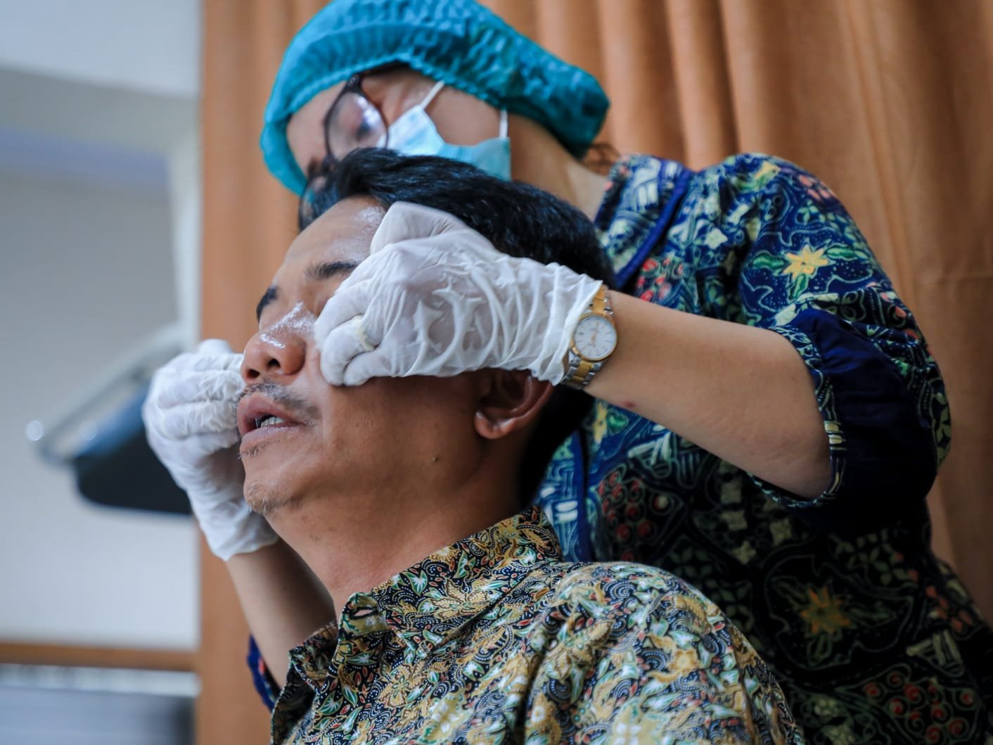 Manfaat PELAKOR Mulai Dirasakan Warga Yang Jalani Terapi Totok Di Puskesmas Tegal Sari