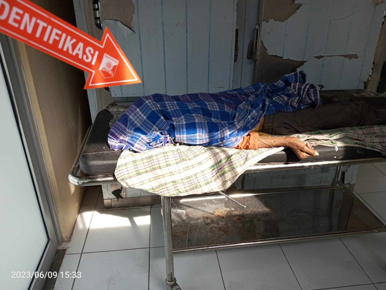 Sempat Dibelikan Nasi, Pria Tanpa Identitas Ini Mendadak Tewas di Tembung