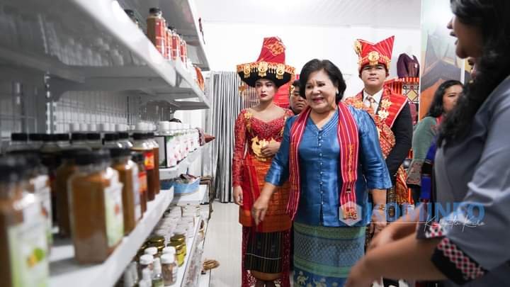 Bupati Karo Hadiri Pembukaan Pekan Raya Sumatra Utara Ke-49