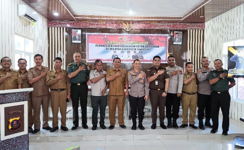 Bupati Samosir Ikuti Rapat Koordinasi Penanggulangan Karhutla