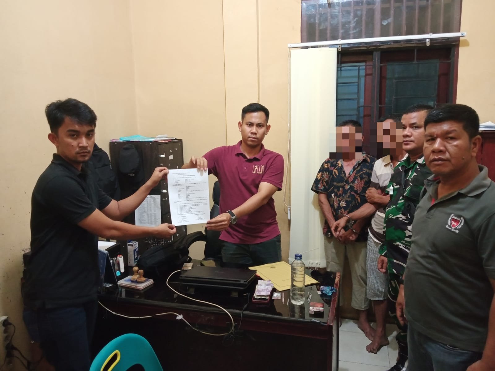 Bersinergi Dengan Polri, Tim Intel Kodim 0209/LB Amankan 2 Pemilik Sabu