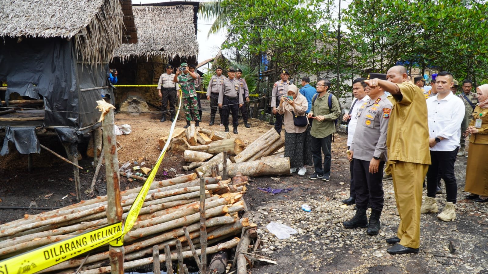 20 Dapur Arang Ilegal Diamankan Polda Sumut, Syah Afandin ” Mohon Ditindak Sampai ke Akarnya “