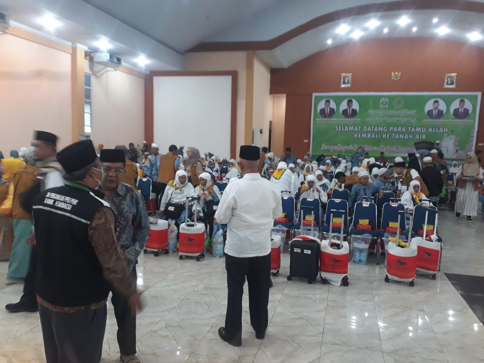 Besok Kloter 24 Terakhir Pemulangan Jemaah Haji Asal Sumut