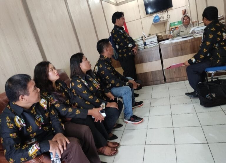 Diduga Melakukan Tanda Tangan Palsu, PABDSI Kab. Karo Dampingi DPD Barung Kersap Buat Laporan ke Polres Tanah Karo