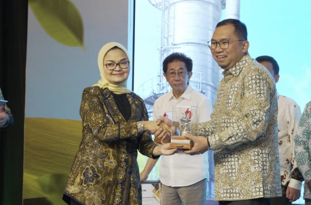 Komitmen Pelihara Bumi, Paragon Raih Peringkat 1 Environment Award 2023 BPOM RI