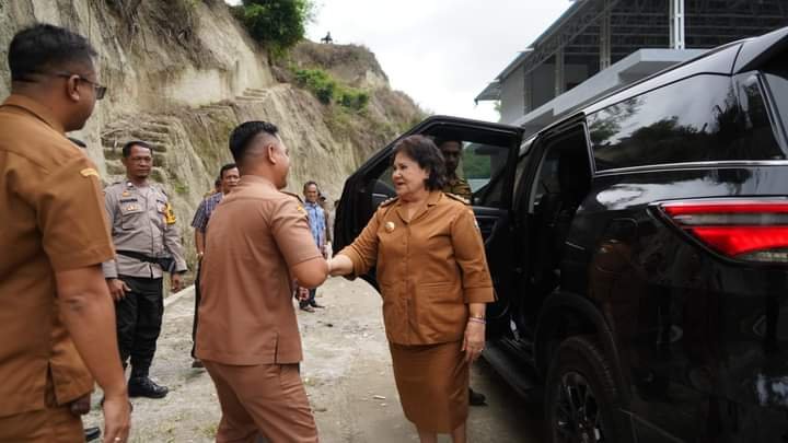 Bupati Karo Hadiri Rapat Koordinasi Pemerintah Kecamatan Dolat Rayat