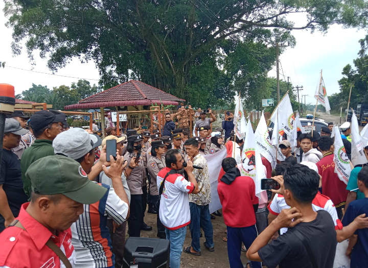 Dituding Tidak Becus Bekerja, PMPRI Desak Dirut Segera Copot GM dan Manager PTPN III Dari Jabatan.