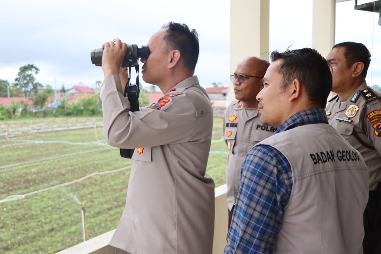 Kapolres Tanah Karo Kunjungi PVMBG Cek Situasi Gunung Sinabung