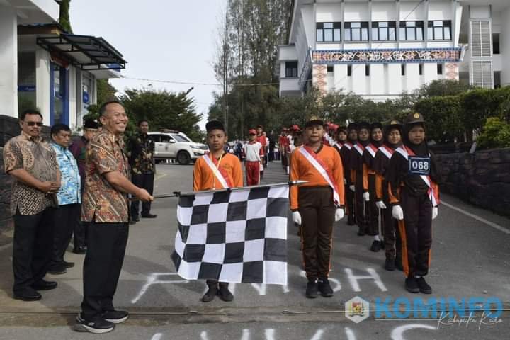 Sambut HUT Ke-78 RI, 41 Regu Tingkat SD SMP Ikuti Lomba Gerak Jalan
