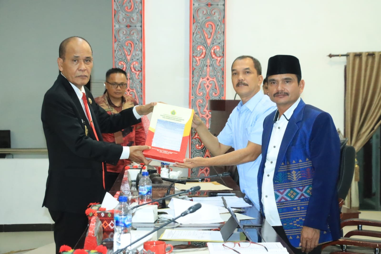 Wakil Bupati Samosir Sampaikan Nota Pengantar Atas Rancangan KUA – PPAS RAPBD 2024
