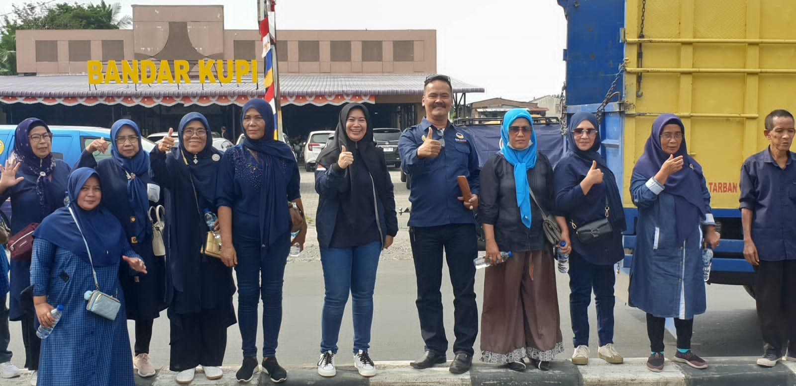 Bacaleg Partai Nasdem Kota Medan Sambut Surya Paloh