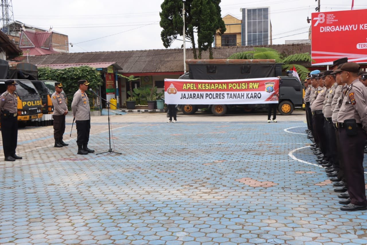 Kapolres Tanah Karo Pimpin Apel Kesiapan Polisi RW Jajaran Polres Tanah Karo