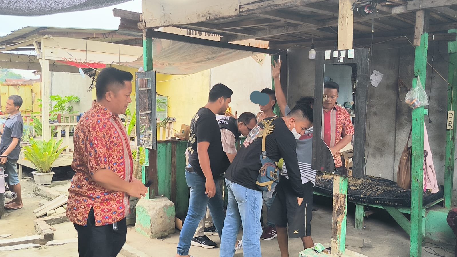 Gerebek Kampung Narkoba, Polresta Deli Serdang Angkut Pengguna Sabu