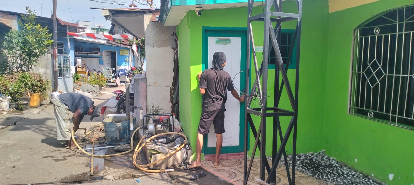 Kapolrestabes Medan Berikan Bantuan Sumur Bor Kepada Warga Medan Amplas