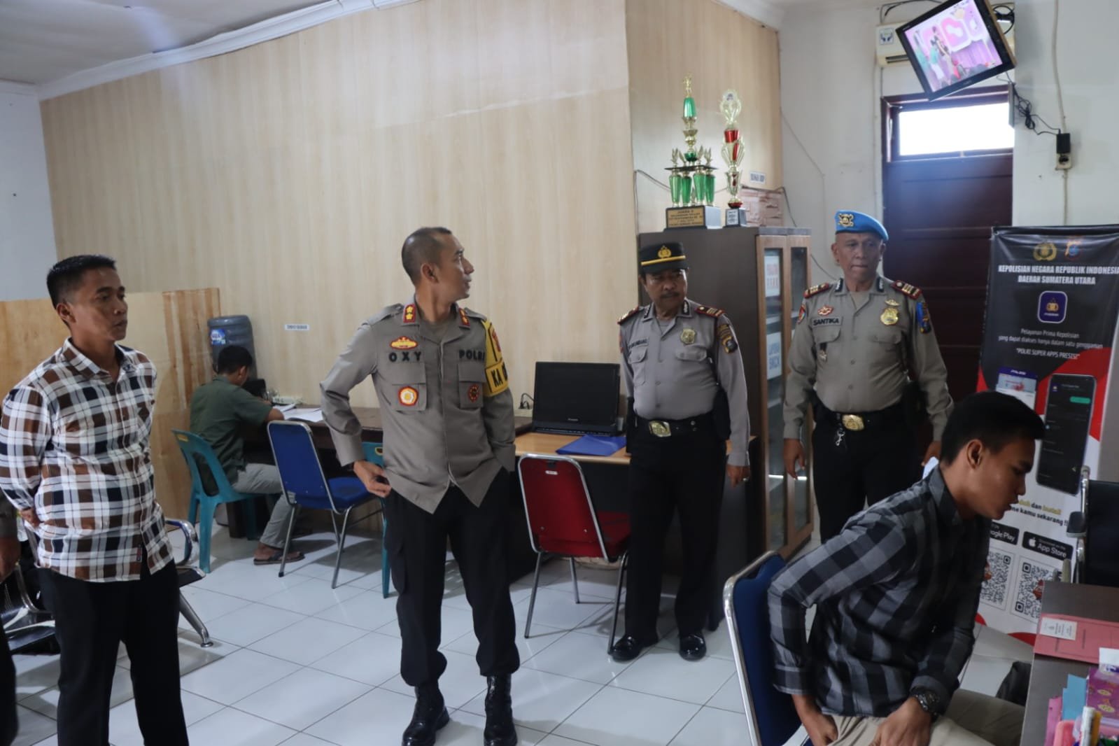 Berikan Pelayanan Maksimal, Kapolres Sergai Sidak ke  Pelayanan Publik