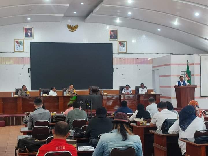 Sekda Karo Pimpin Rapat Koordinasi Sinergitas Pemda dan Kepolisian Resort Tanah Karo