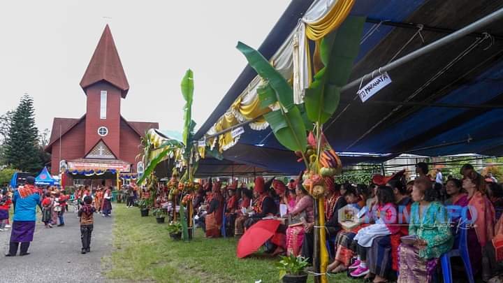 Bupati Karo Hadiri Pesta Kerja Rani GBKP Runggun Kabanjahe Kota