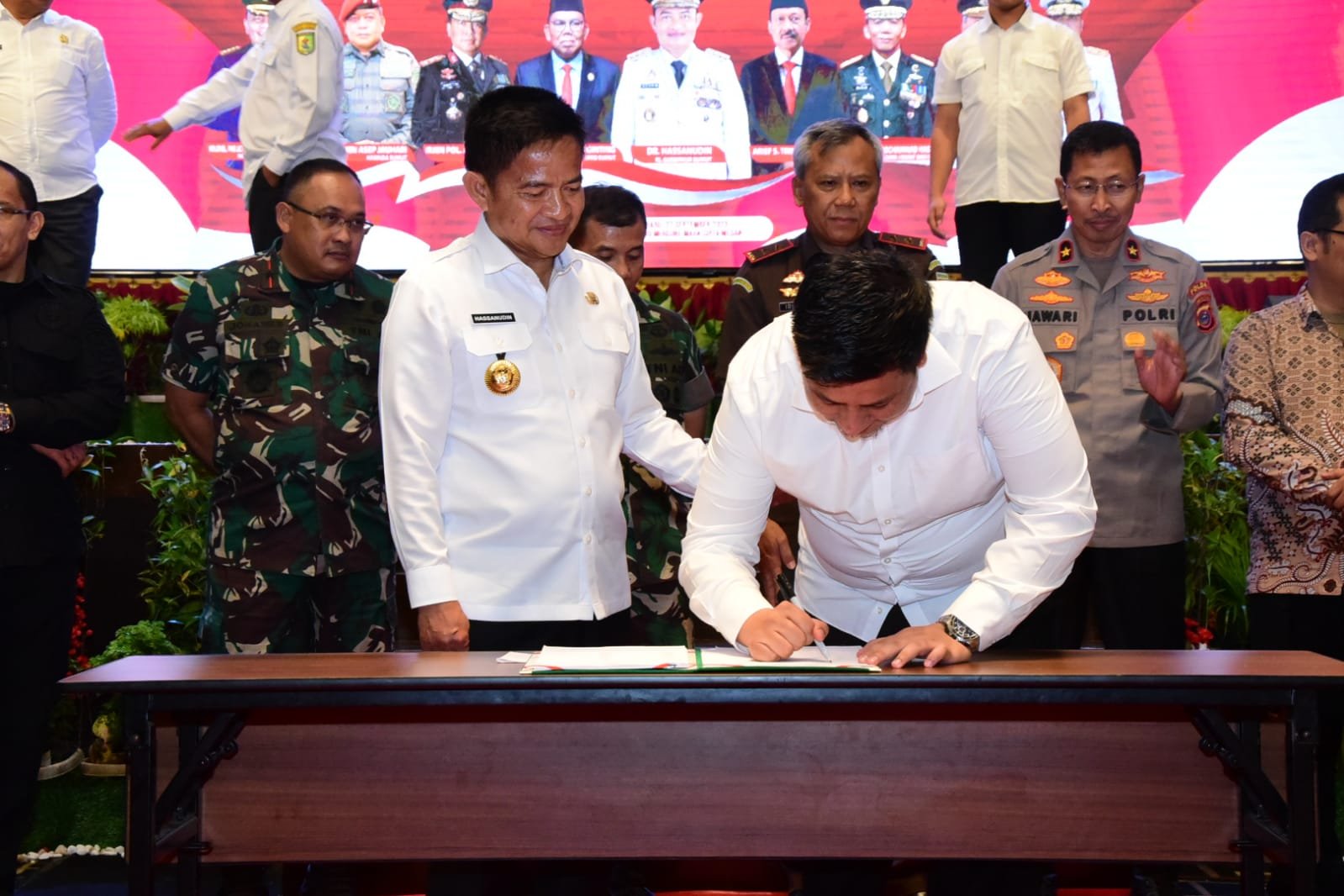 Deklrasi Pemilu Damai dan Kesepakatan Pendanaan Bersama Pilkada 2024