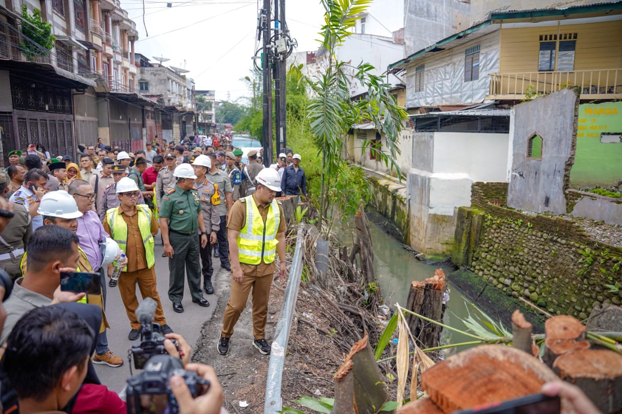 Apresiasi dan Dukung Pembersihan Sungai Deli, Akademisi: Bobby Nasution Wali Kota Peduli Banjir