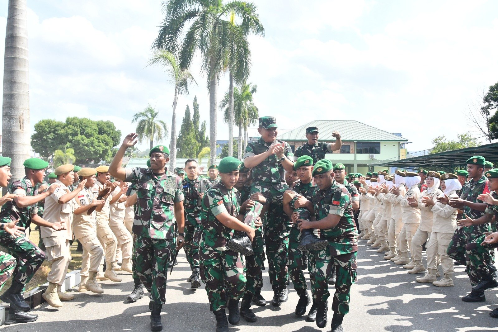 Apresiasi Kinerja Prajuritnya di Wilayah Korem 143/HO, Kasad Sampaikan Ini
