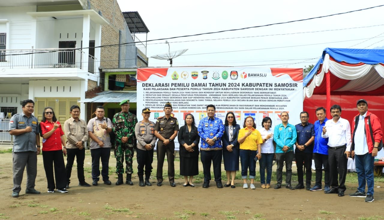Bupati Samosir Hadiri Apel Pasukan Operasi Mantap Brata Toba 2023-2024