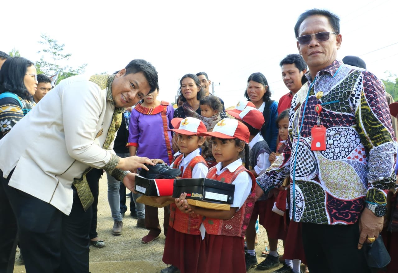 Masyarakat Desa Salaon Dolok Minta Bupati Samosir, Lanjutkan Program Sirtunisasi