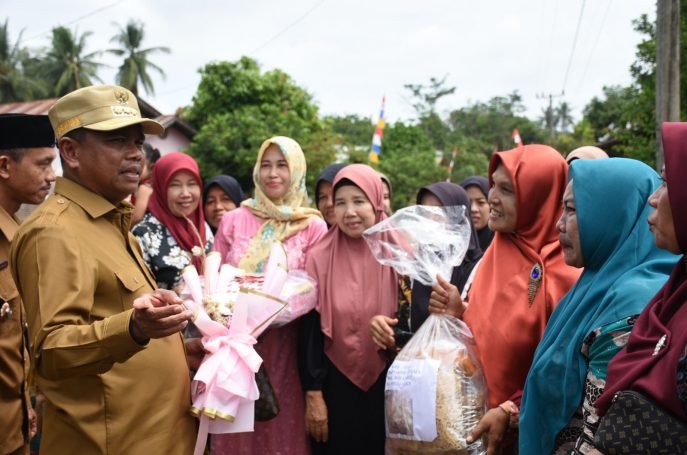 Resmikan Ruas Jalan Sukasari – Tanjung Putus, Bupati Sergai Bongkar Masa Lalu