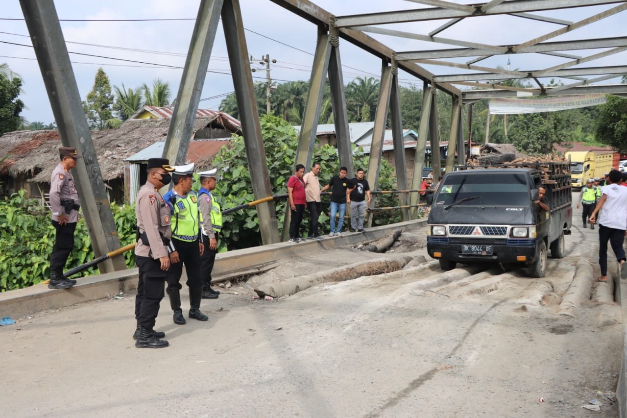 Sasar Kawasan Perbatasan, Polres Sergai Gelar Razia Gabungan Antisipasi Tindak Pidana dan Kriminal