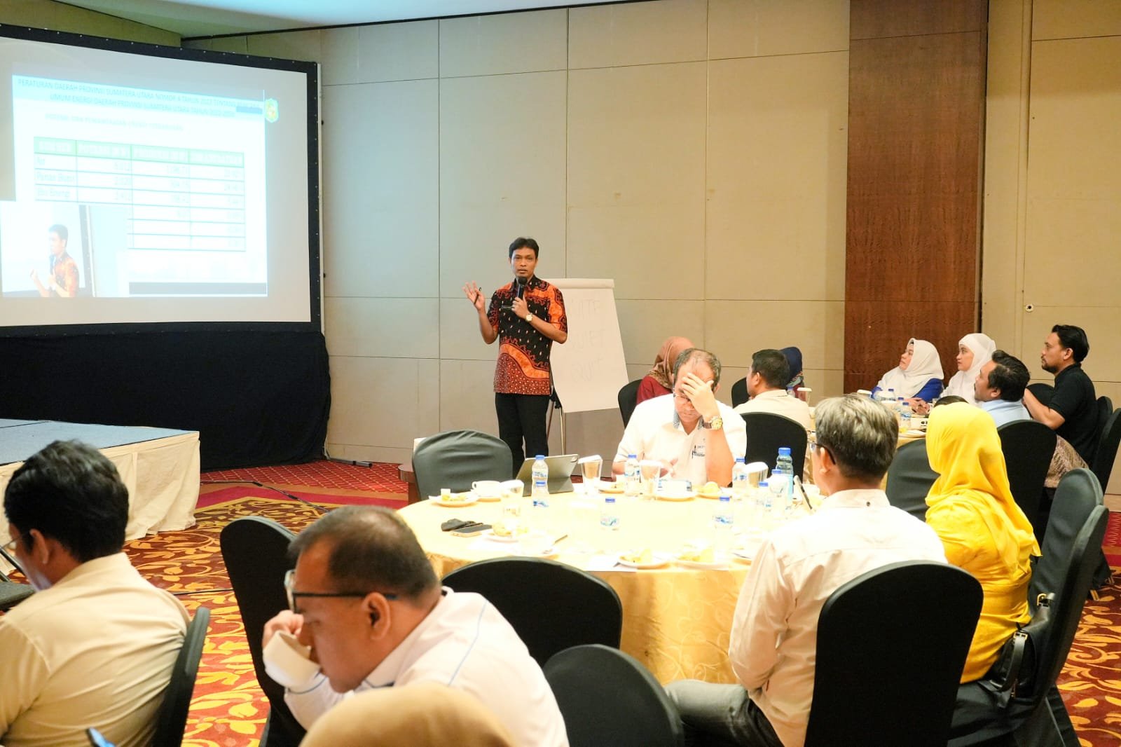 Pemko Medan Gelar Sosialisasi Perizinan di Bidang Usaha Konstruksi