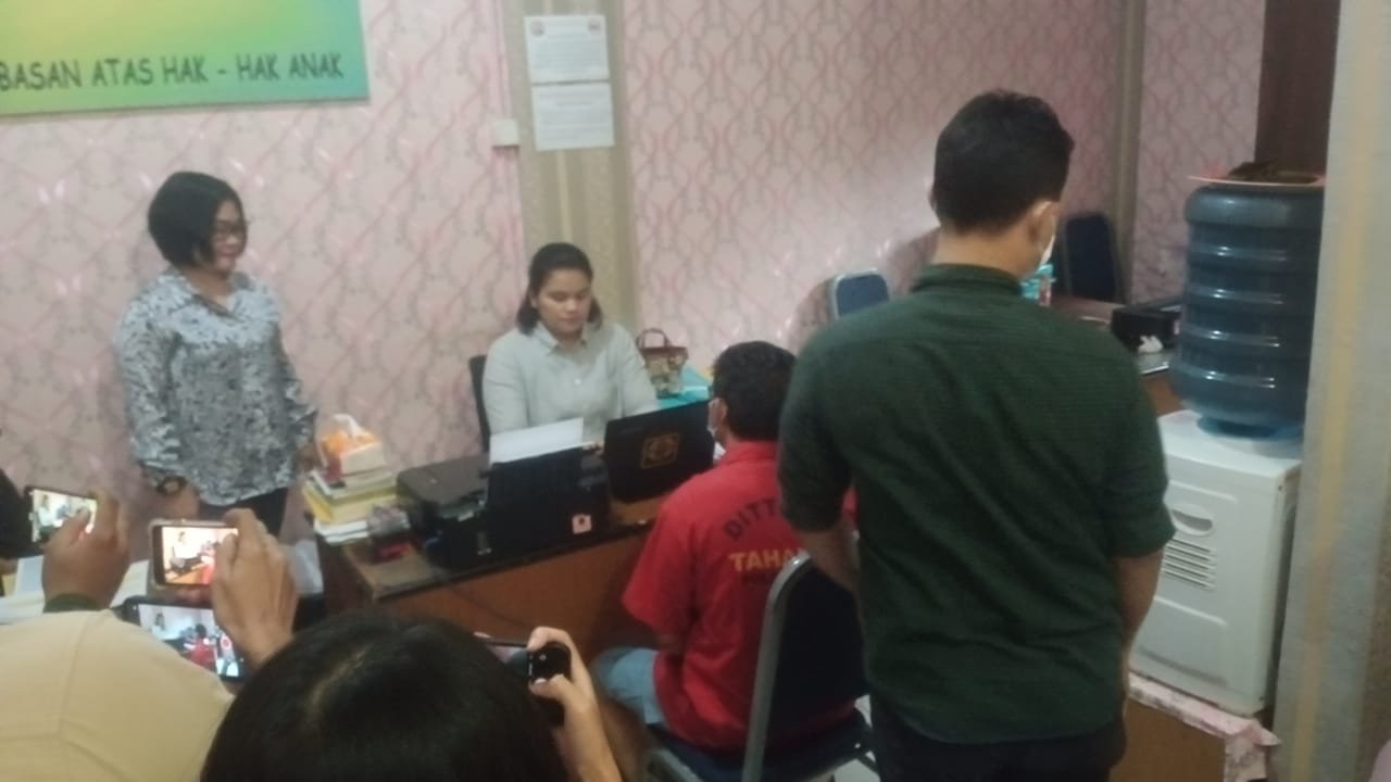 Gawat Bah! Oknum Guru Barengan dengan Anak Diduga Perkosa Ponakan Hingga Hamil