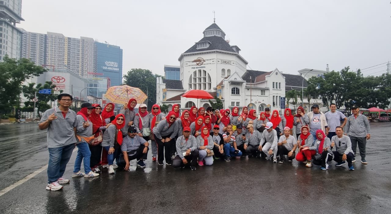Jalin Silaturahmi, Lintas IKAL SMAN 6 Medan Laksanakan Jalan Santai