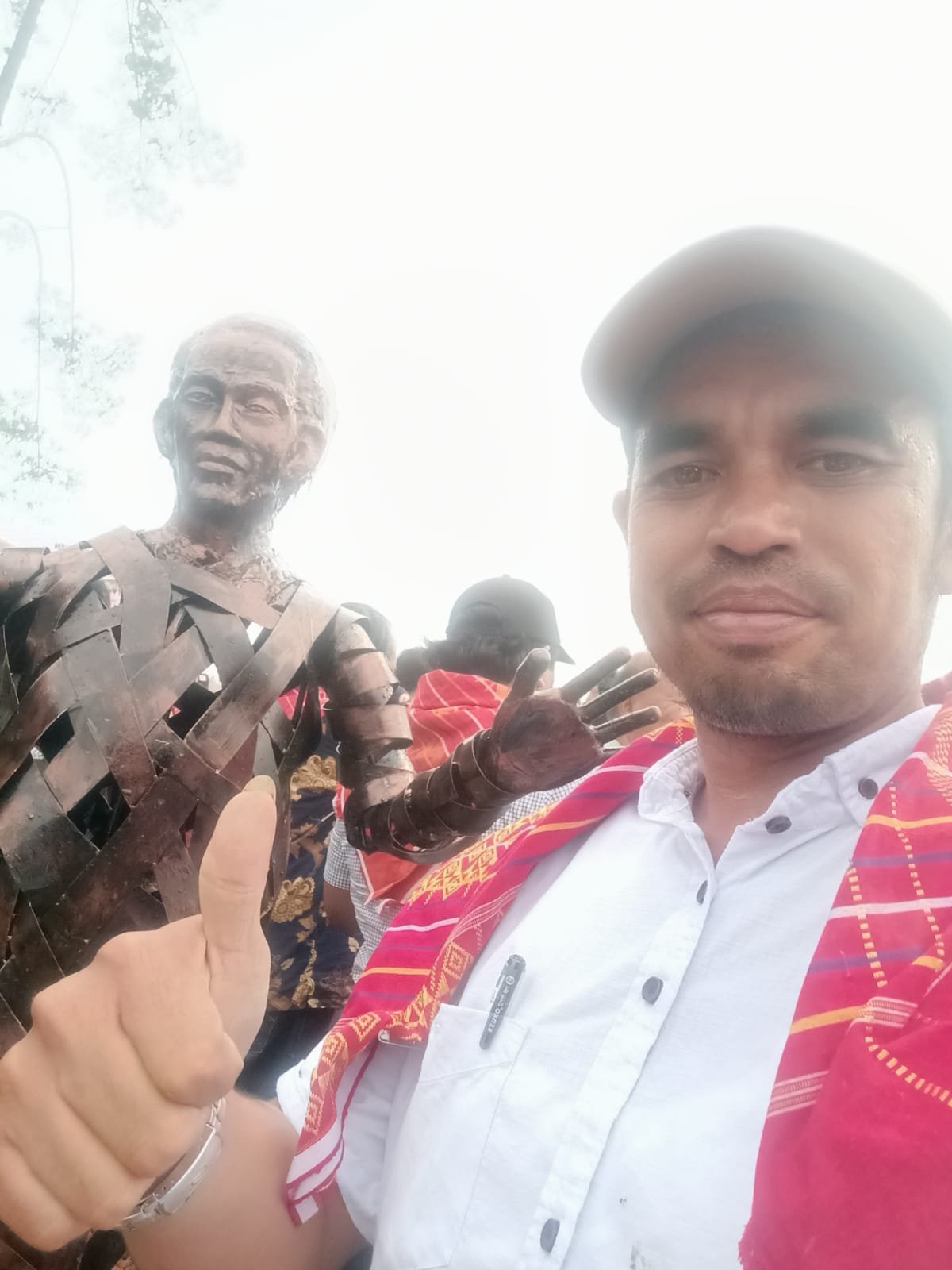 Peletakan Pembangunan Juma Jokowi di LMD Sukses, Kades Kutambelin Bersyukur