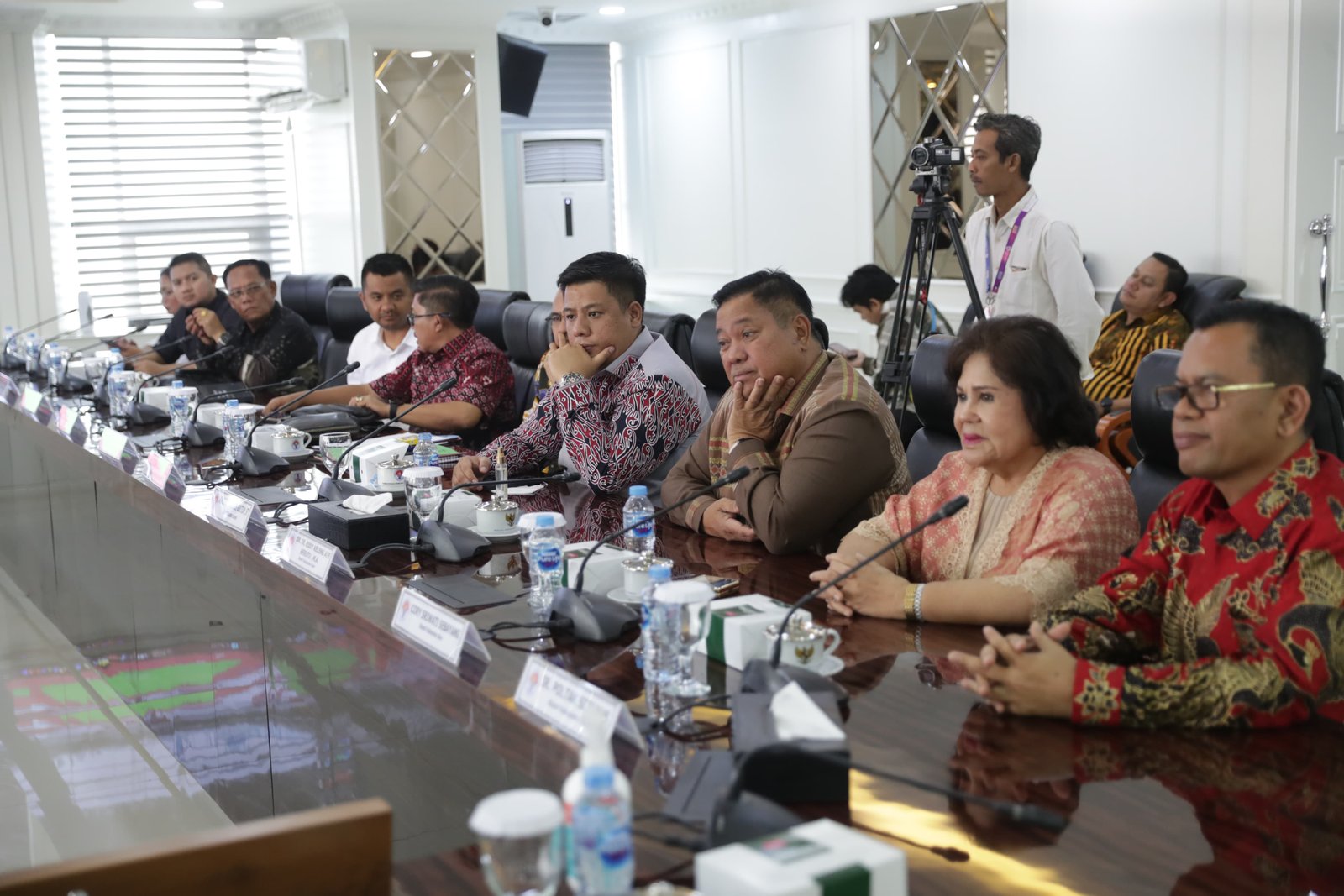 Menpora Pimpin Rakor Persiapan Aquabike Championship Lake Toba 2023