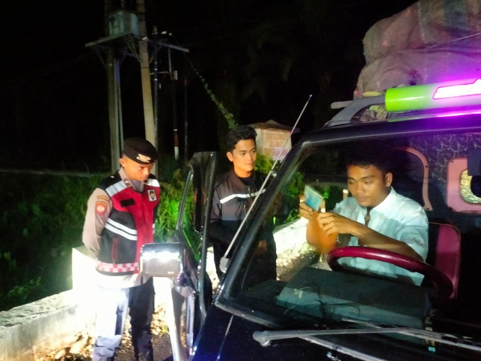 Antisipasi Sajam dan Peredaran Narkoba, Polres Palas Gelar Razia di Perbatasan