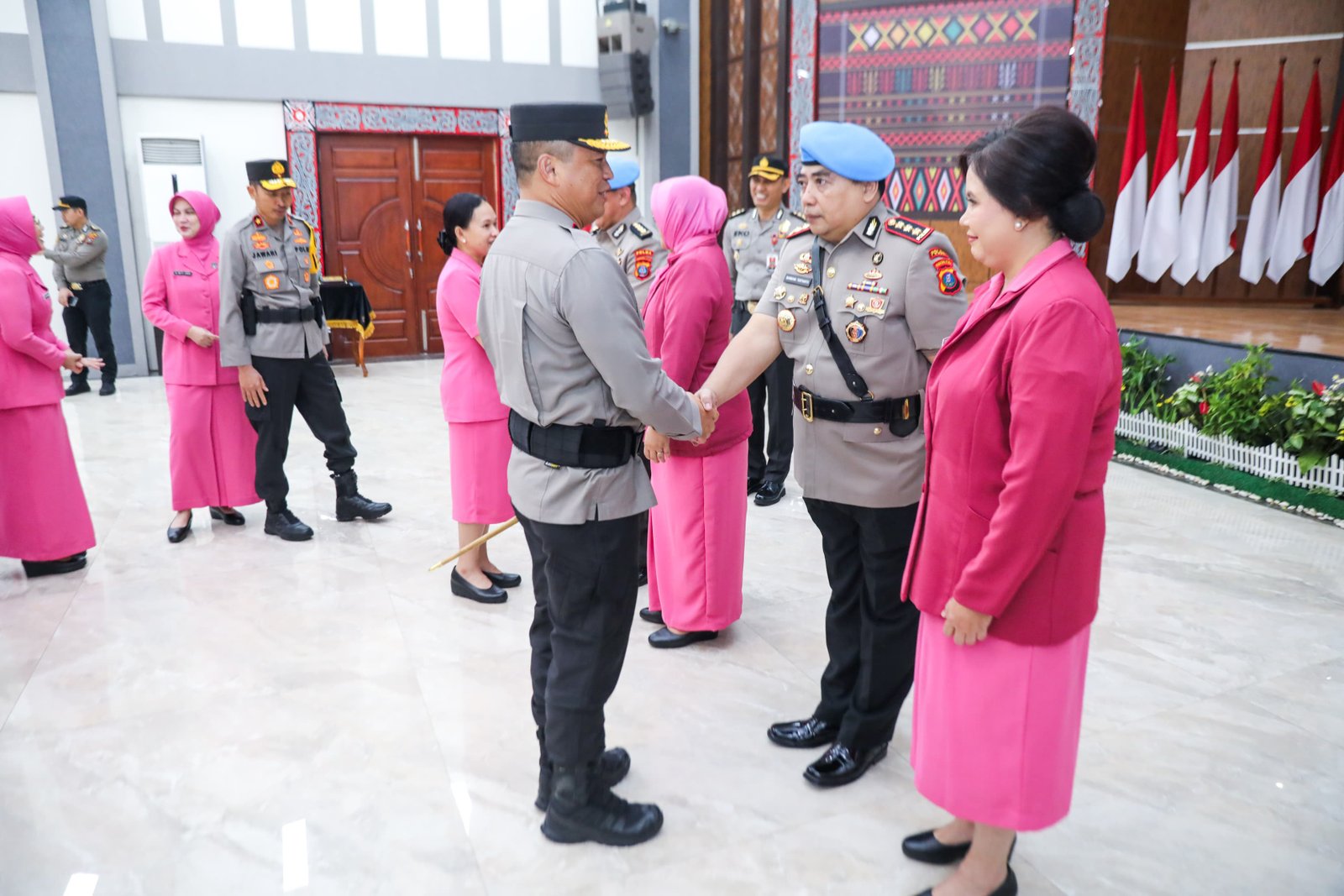 Kombes Bambang Tertianto Resmi Jabat Kabid Propam